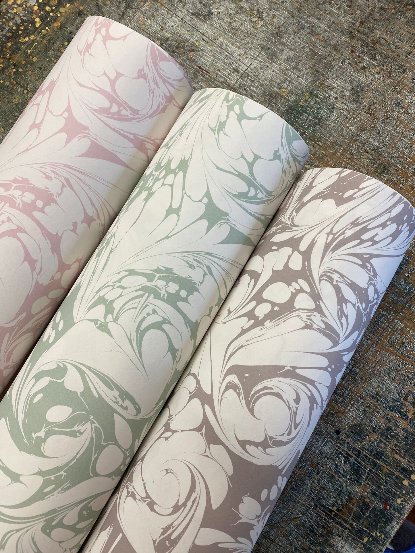 House of Amitié - Custom Marbled Wallpaper - 'Flourish' - Eco or Mica Non Woven - House of Amitiéproduct_type#WAL - CUSTOM - FLOURISH - ECO