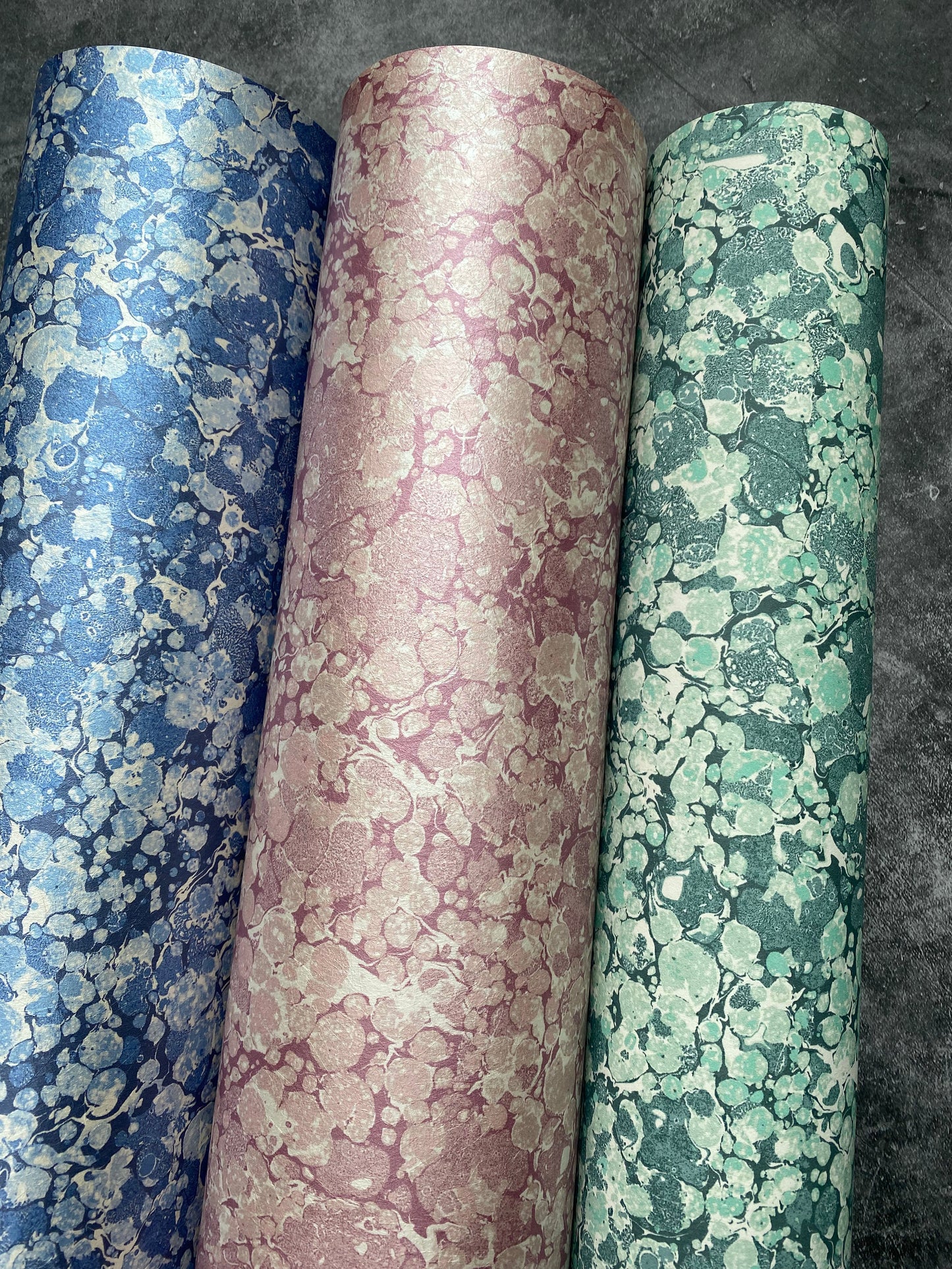 In Stock: Printed Wallpaper - 'Ditzy' Col: Blue Daze - Mica Coated Non-Woven