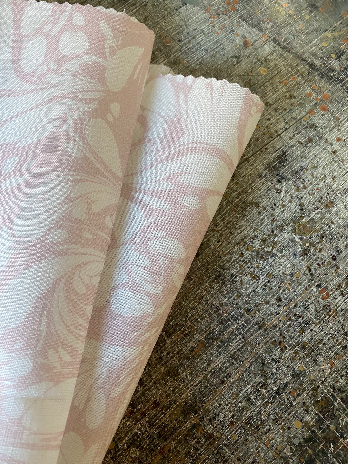 Marbled Fabric - 'Flourish' Col: Candytuft - 100% Fine Linen