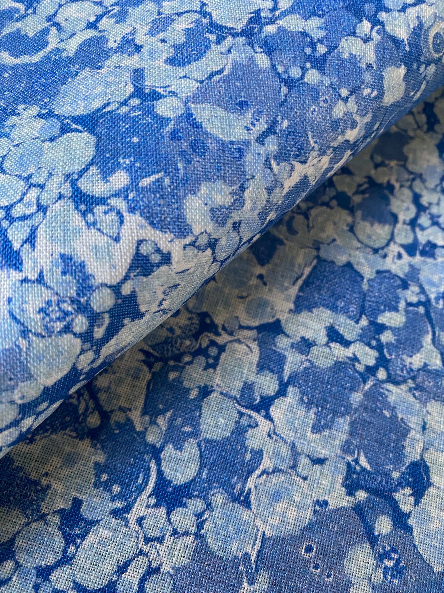 Marbled Fabric - 'Ditzy' Col: Blue Daze - 100% Fine Linen