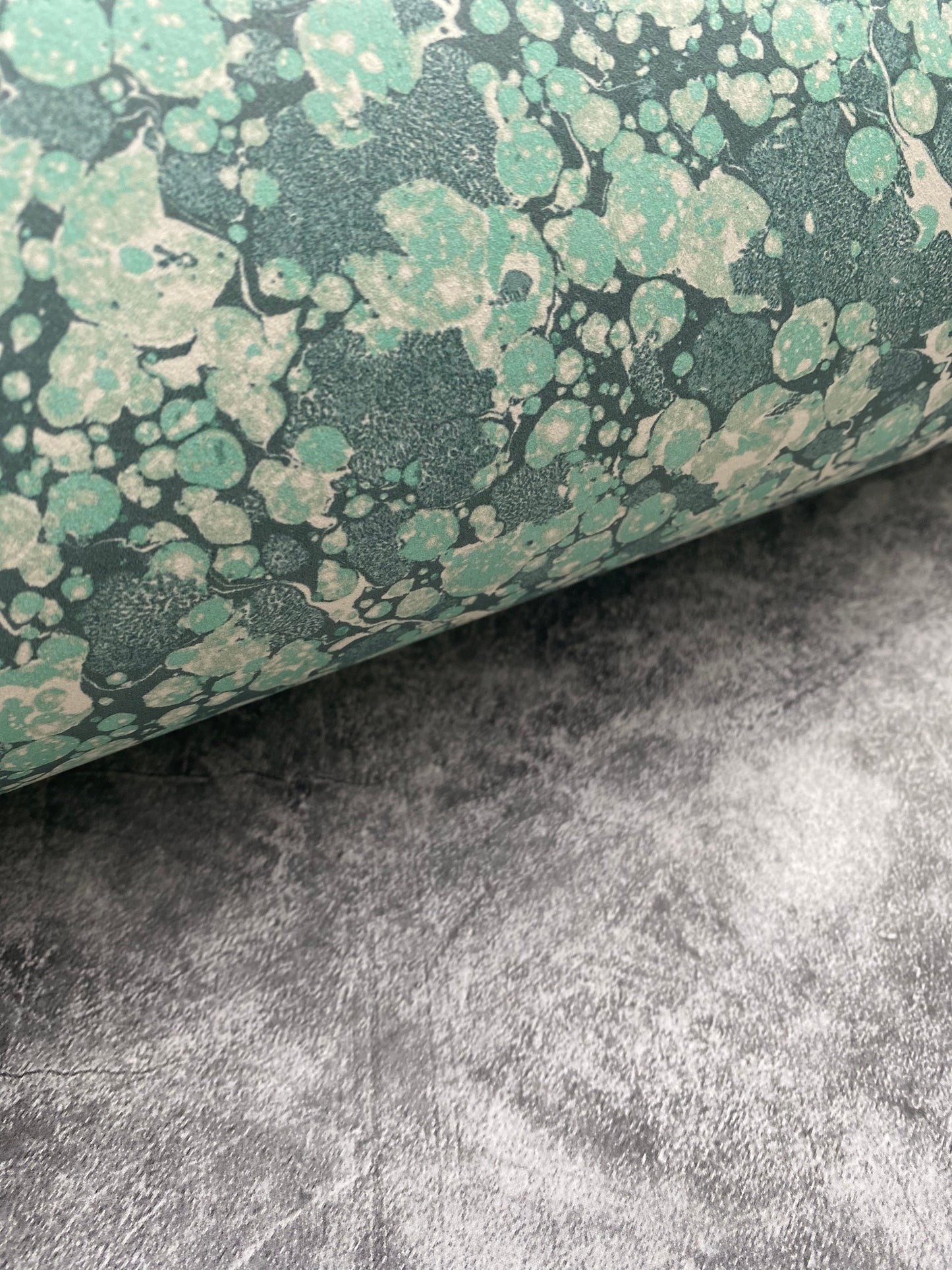 In Stock: Marbled Wallpaper - 'Ditzy' Col: Aloma - Eco Non-Woven