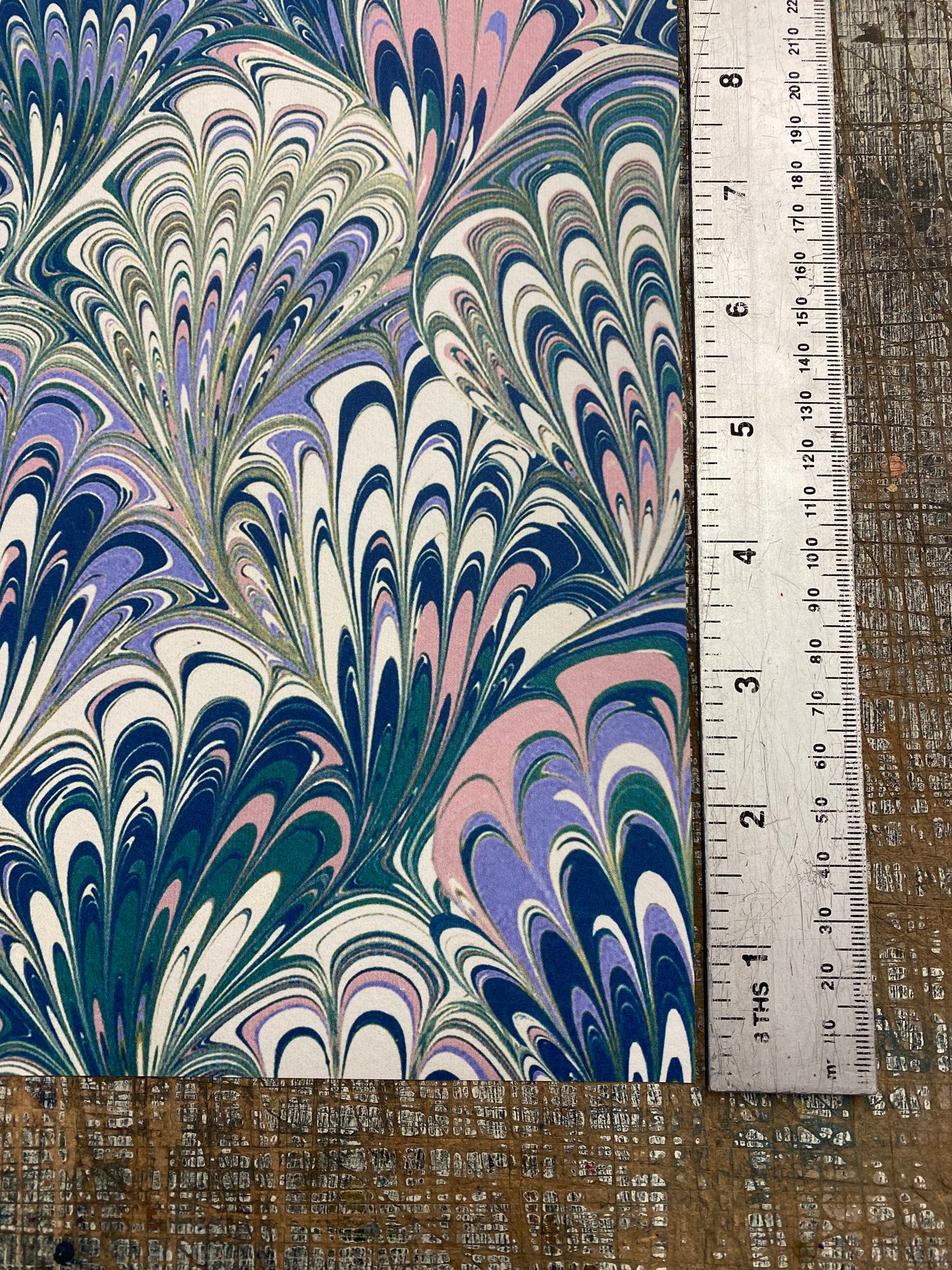 Marbled Wallpaper - 'Serpentine' Col: Spring - Eco Non-Woven