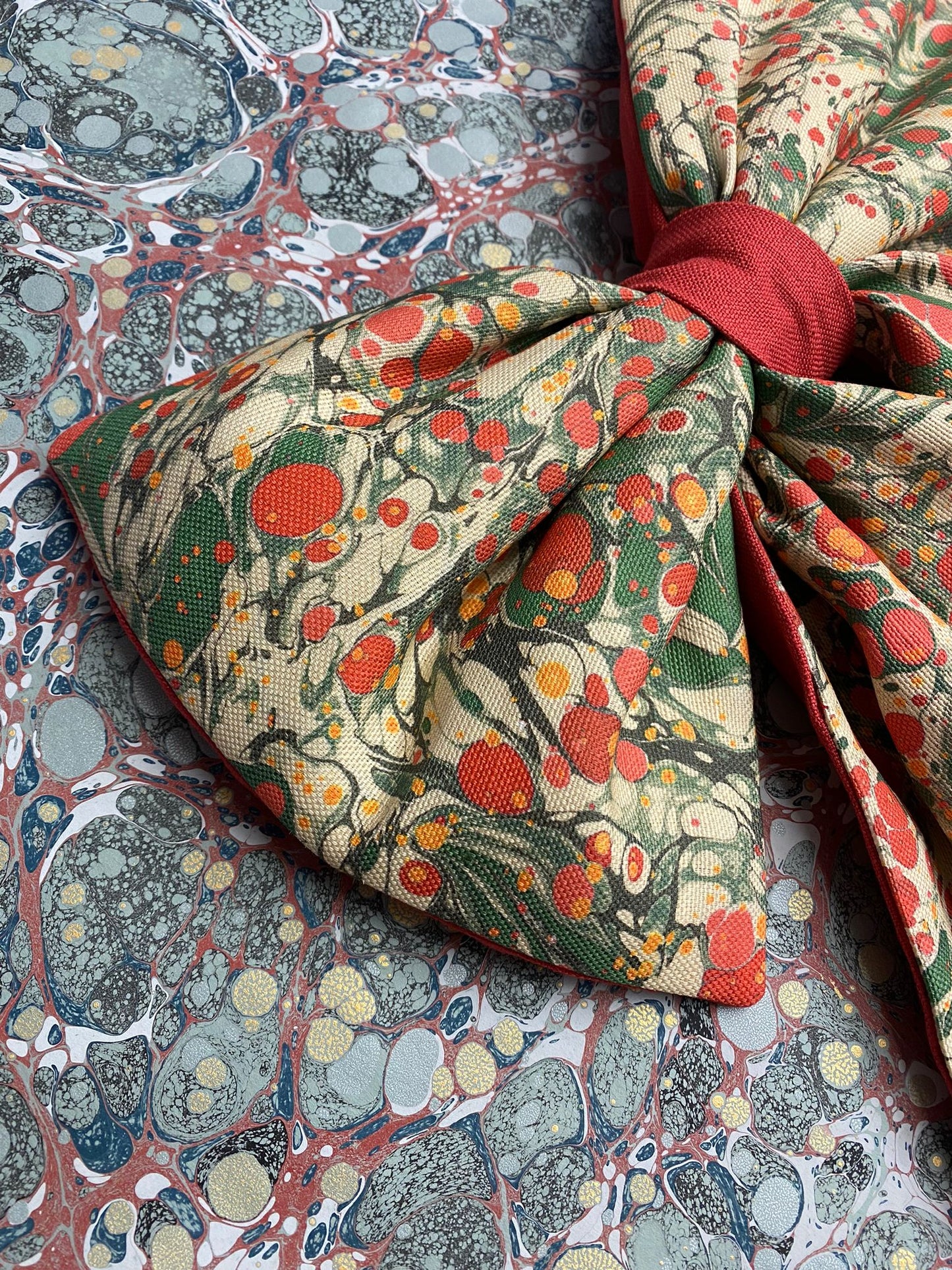 Linen Statement Marbled Bow - Juniper 'Jewel'