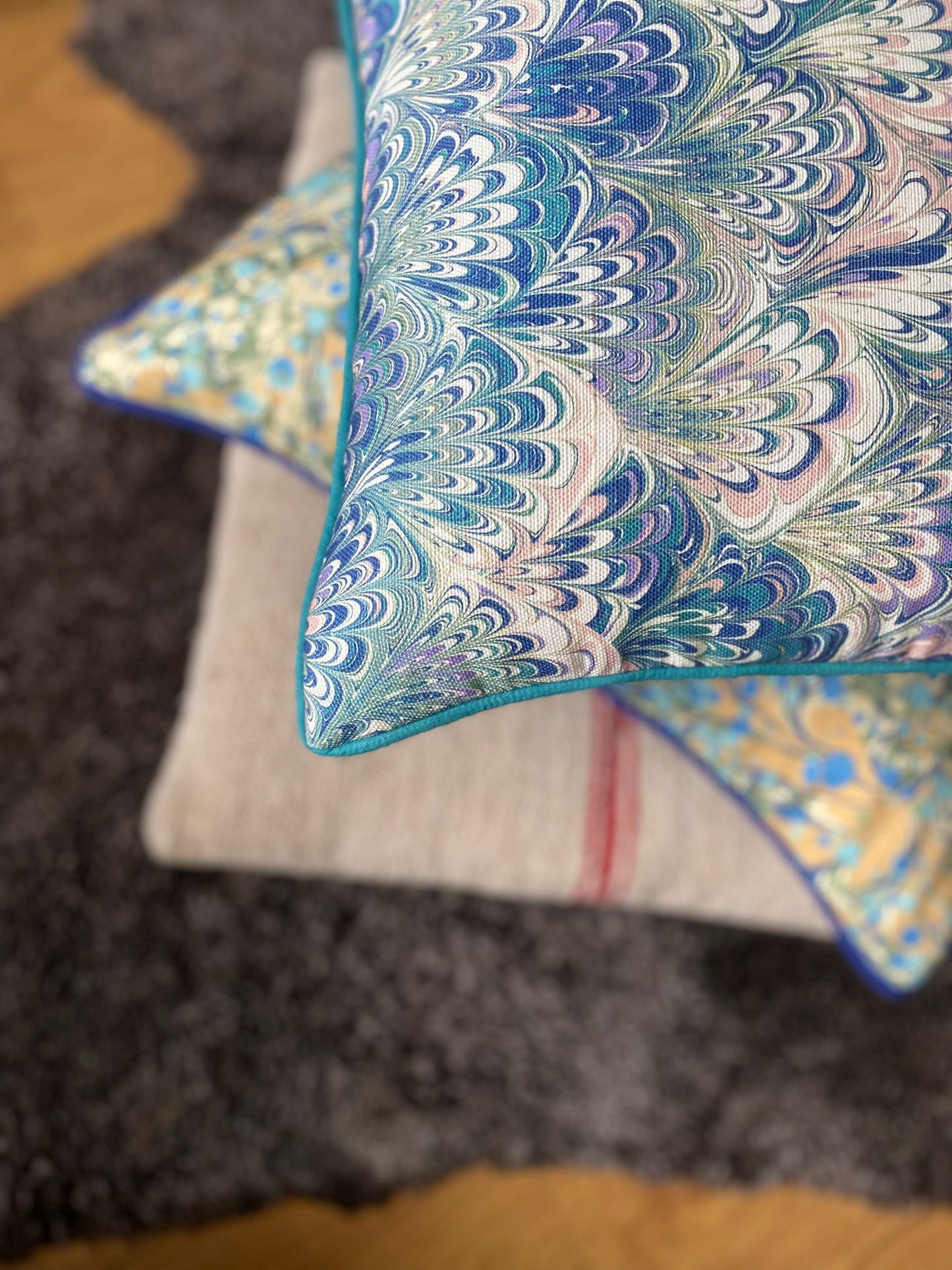 Linen Marbled Cushion - Serpentine Spring & Ditzy Eglantine