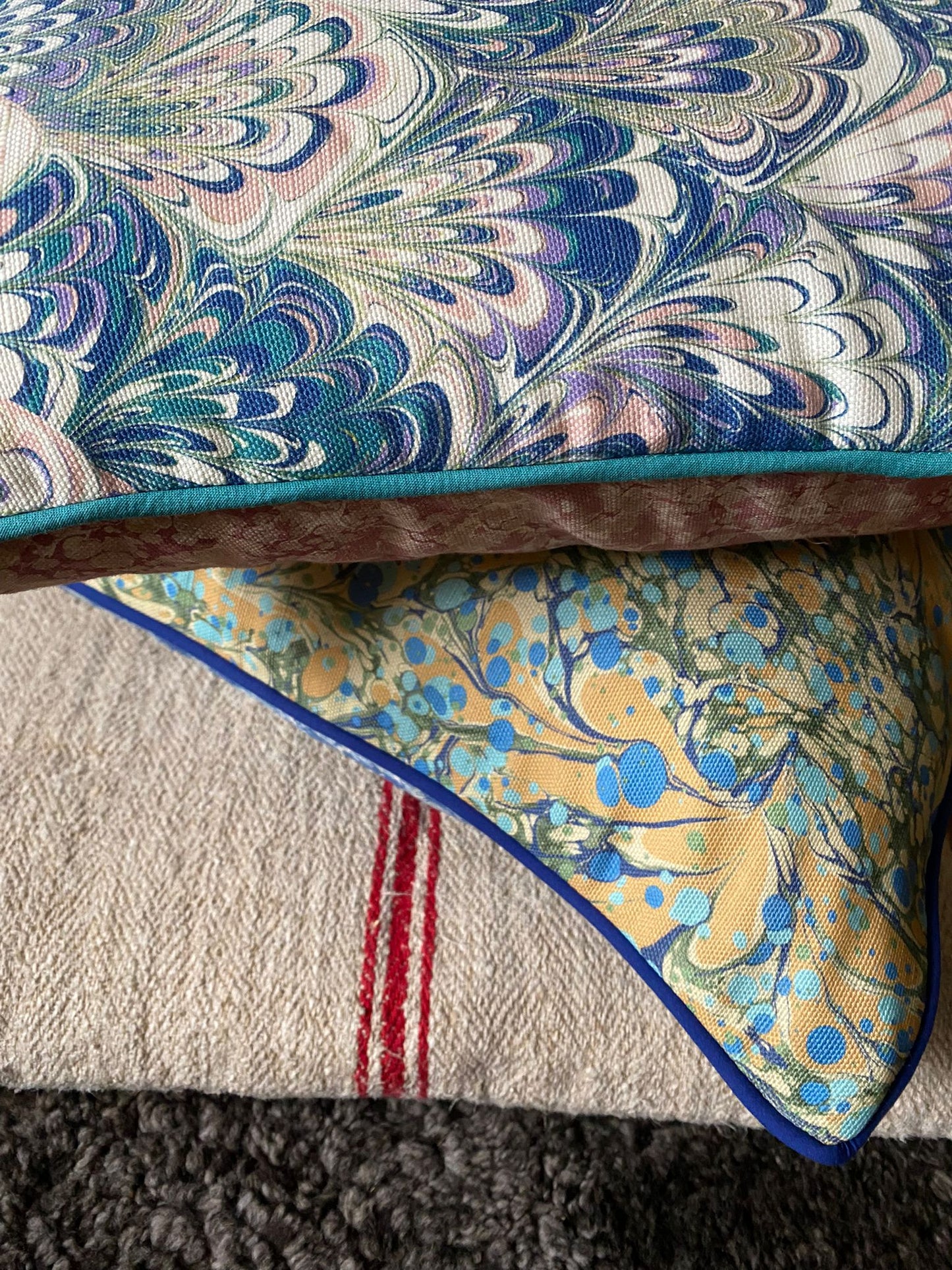 Linen Marbled Cushion - Serpentine Spring & Ditzy Eglantine