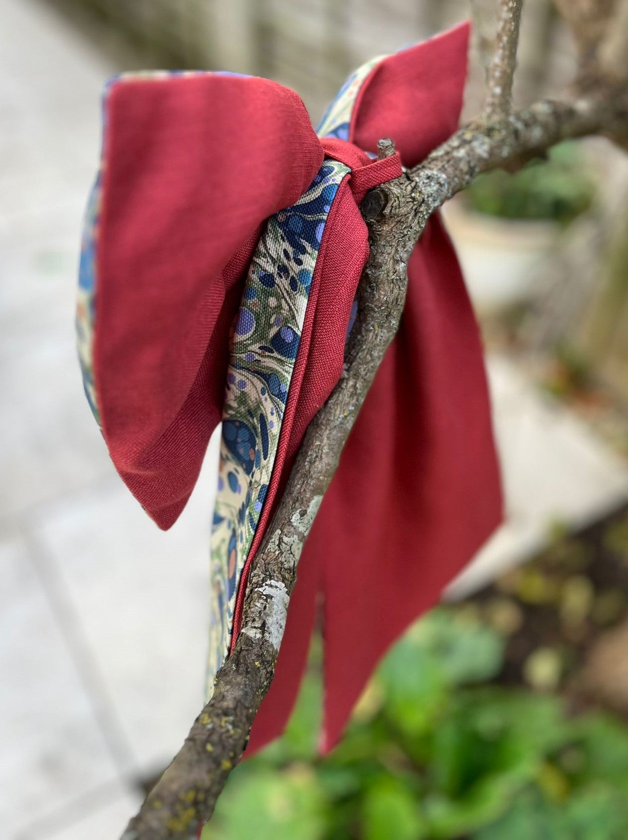 Linen Statement Marbled Bow - Juniper 'Blue Anise'